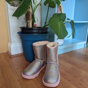 ❄️UGG Rainbow Glitter Classic II Boots Shearling Lining Big Kid 4M, 5M GENUINE